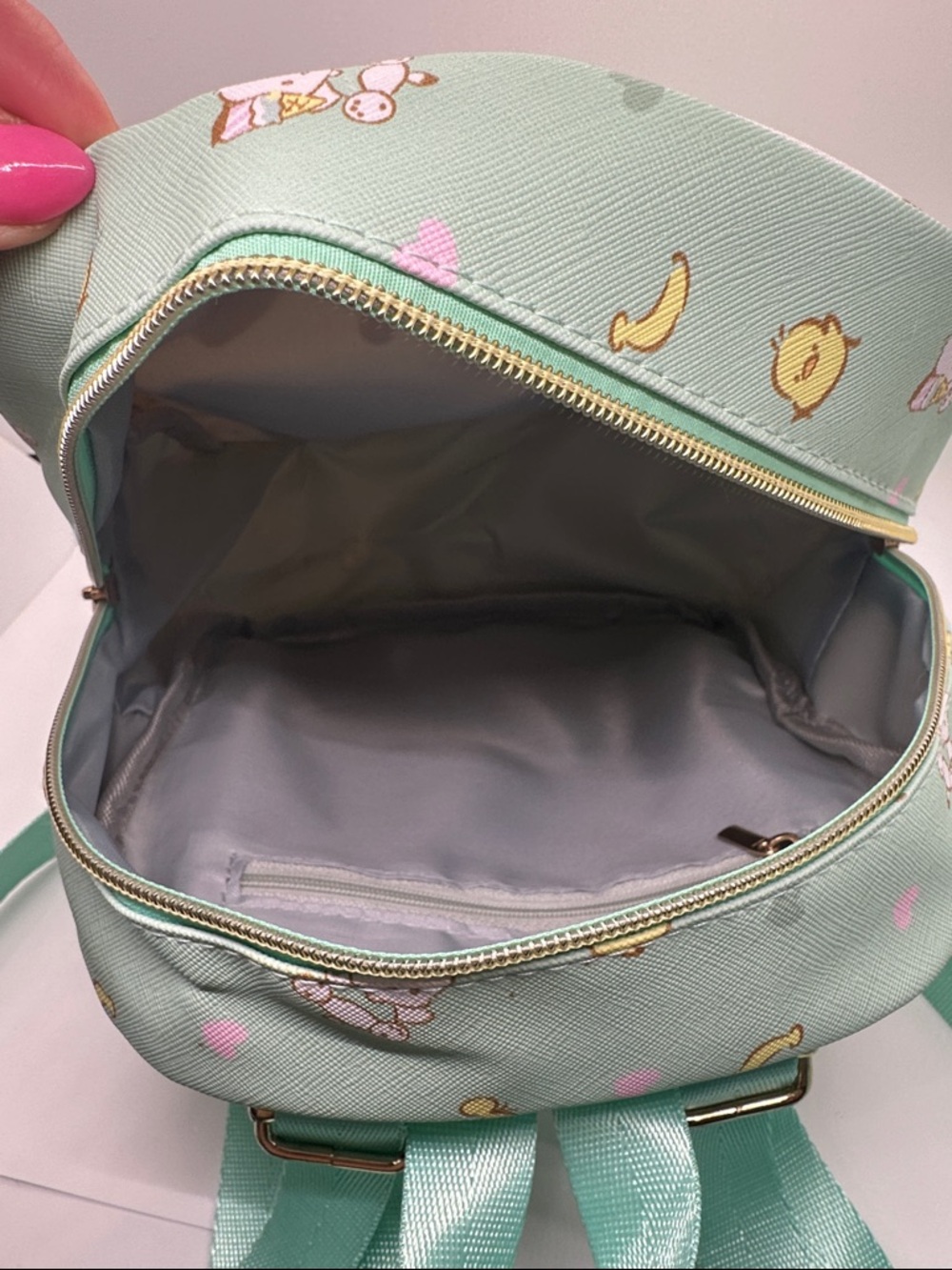 NWOT Pochacco Mini Backpack - Picture 4 of 6